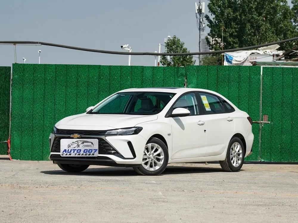 Chevrolet Monza Petrol Tsheb