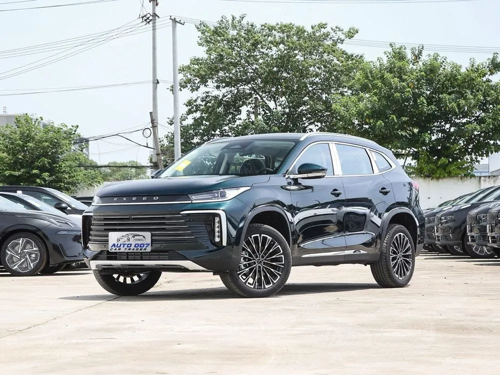 Exeed Reach Cloud TX Petrol Car